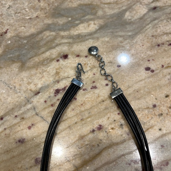 Ralph Lauren Elegant Black Necklace - Picture 3 of 4